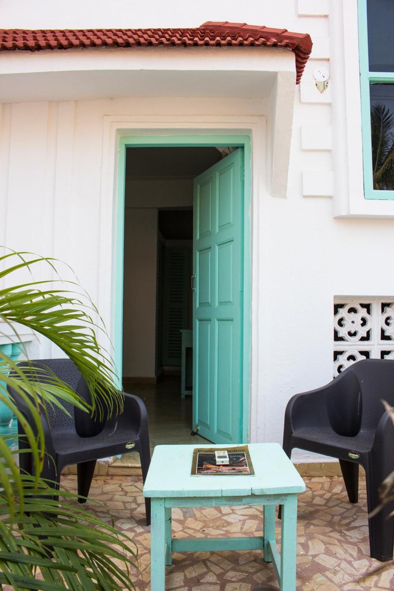 Turquoiise House Hotell Morjim Eksteriør bilde